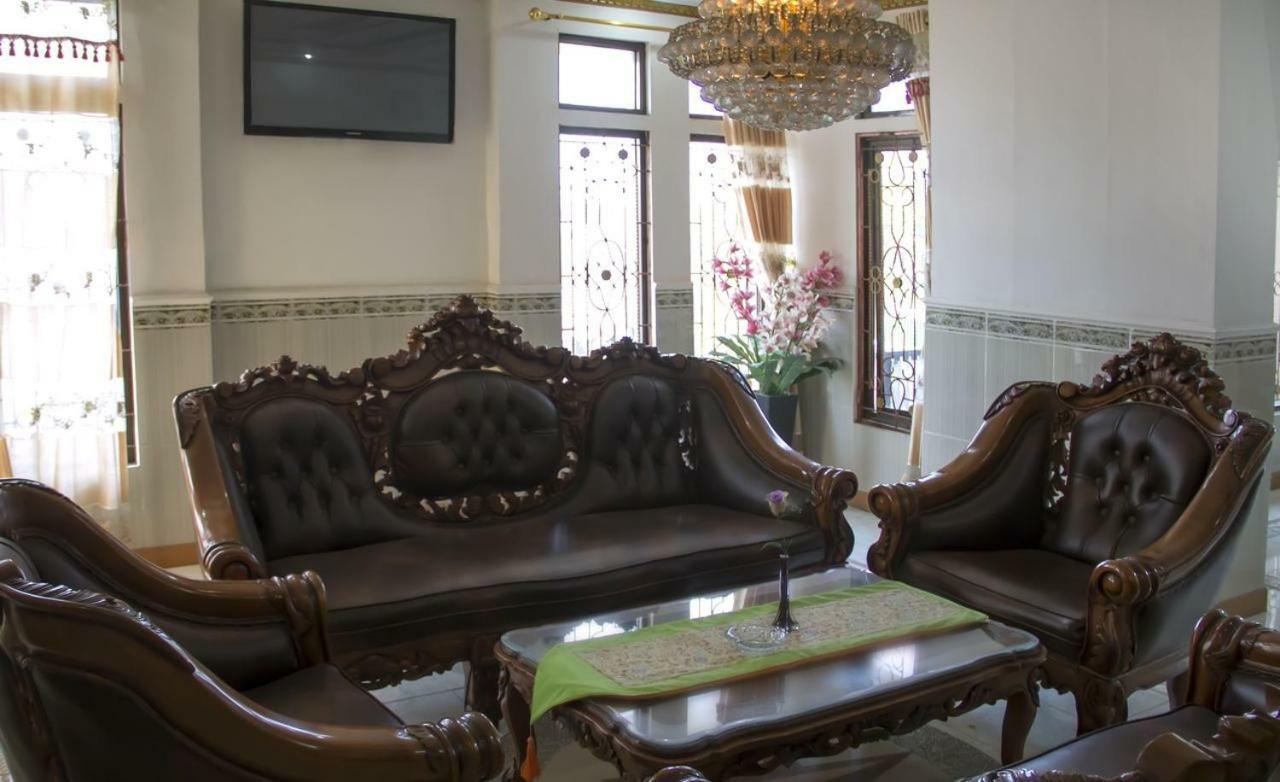 Hotel Wiwi Perkasa 2 Indramayu ภายนอก รูปภาพ