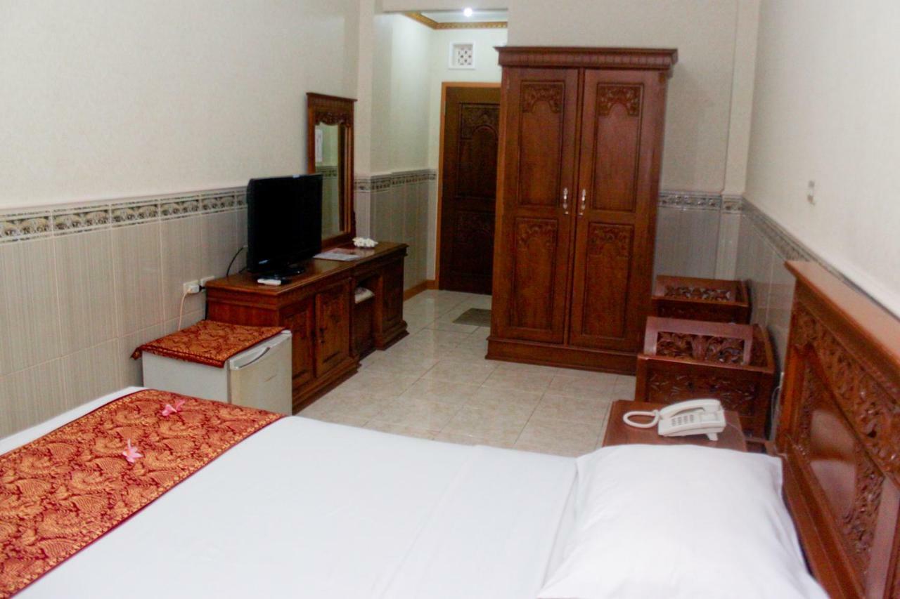 Hotel Wiwi Perkasa 2 Indramayu ภายนอก รูปภาพ