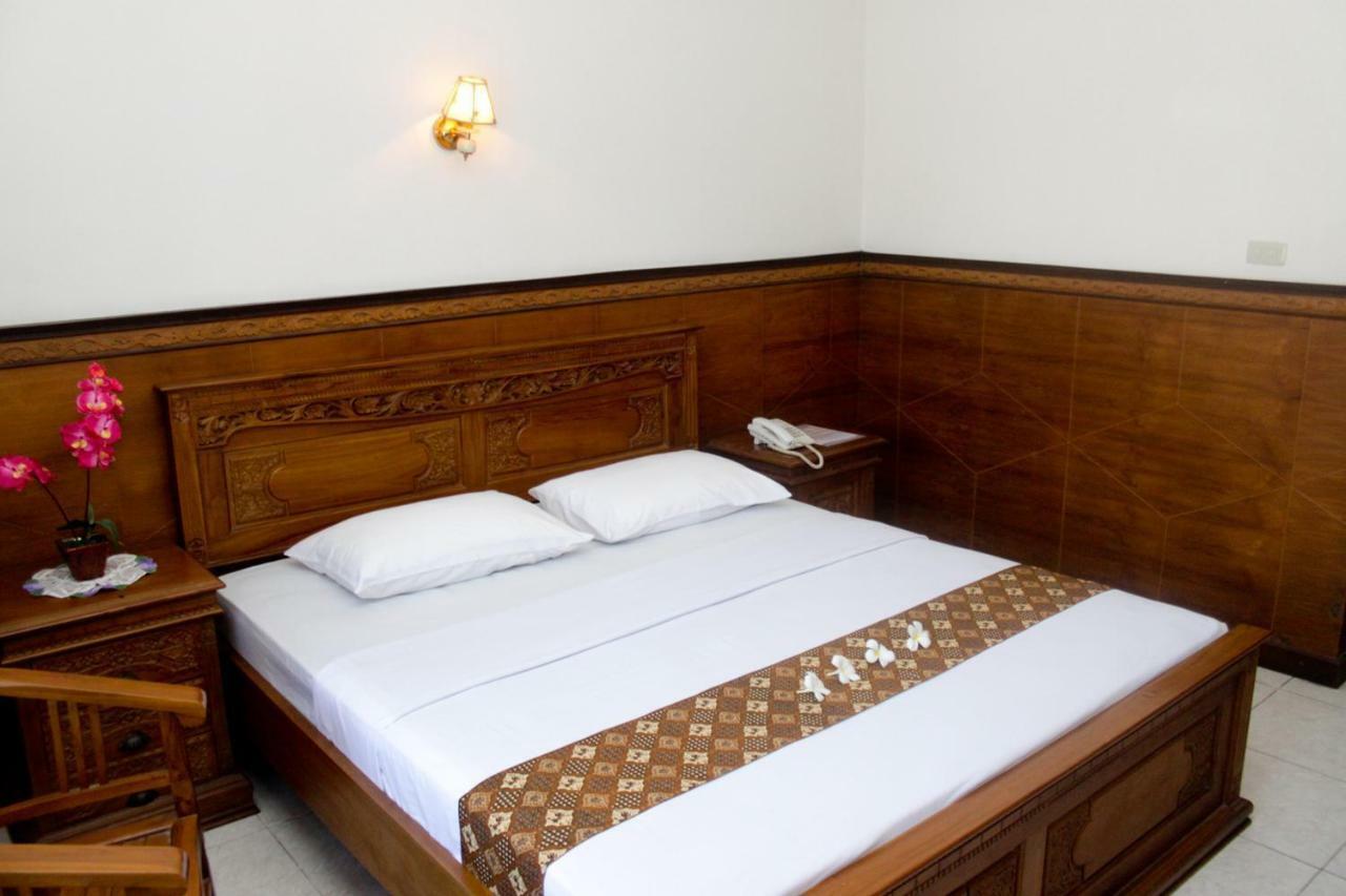 Hotel Wiwi Perkasa 2 Indramayu ภายนอก รูปภาพ