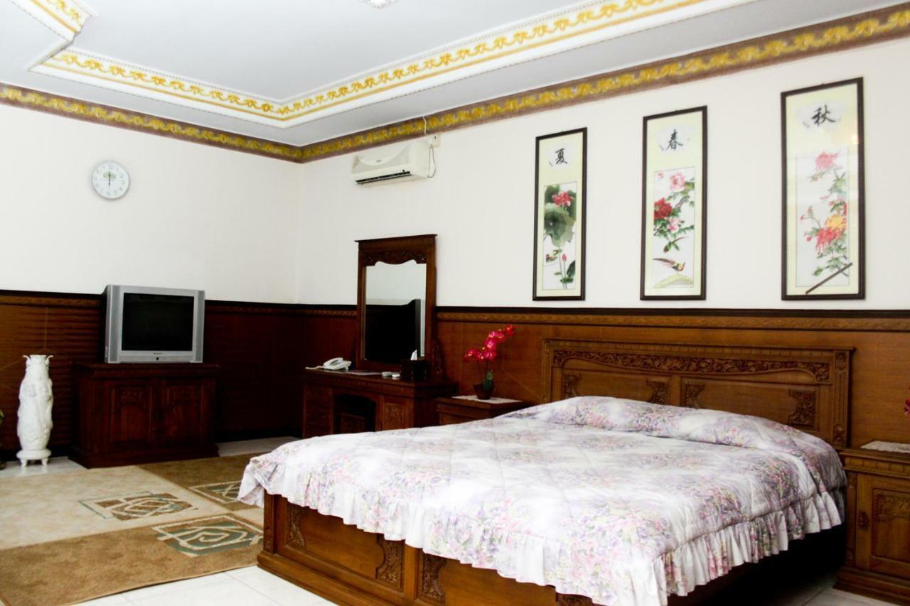 Hotel Wiwi Perkasa 2 Indramayu ภายนอก รูปภาพ